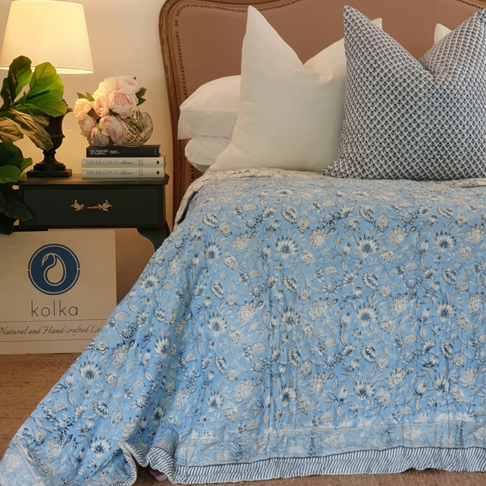 Wild Flower Ocean Reversible Quilt Blue Size: King 228 cm x 274 cm
