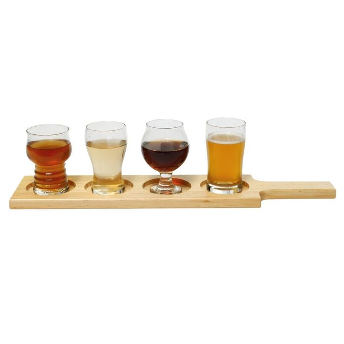 Beer Flight Set With 4 Glasses – Wooden Paddle