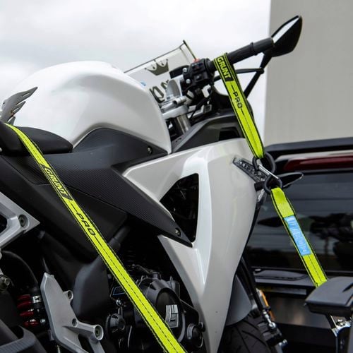 Grunt - Image Gallery - Brand page - 13.Pro Tie Down & Pro Soft Reflecta Loop_I_N 0231468_I_N 0231475