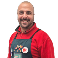 Bunnings team member