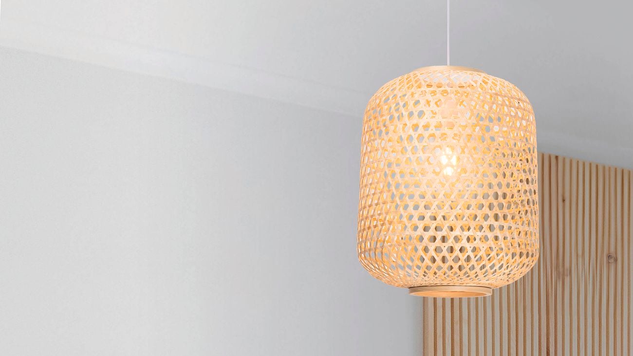 Bamboo light fitting