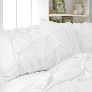 Fabric Fantastic Diamond Pintuck Premium Ultra Soft Queen size Pillowcases 2-Pack -White