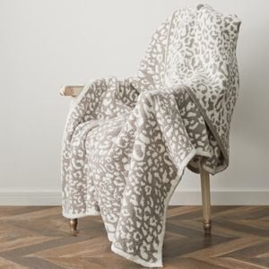 CottonMore Leopard Pattern Microfibre Winter Blanket 130x160cm Super Soft Sofa Throw Rug