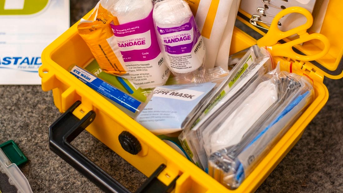 D.I.Y. - Header - How to choose a first aid kit