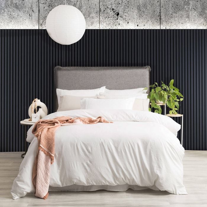 Ddecor Home Ultra Plush Microfiber Queen Quilt Cover Set VNT Washed White