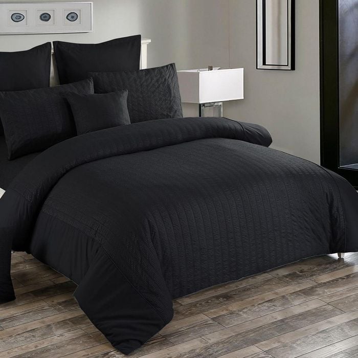 Fabric Fantastic Seersucker Double Size Black Quilt/doona/duvet Cover Set