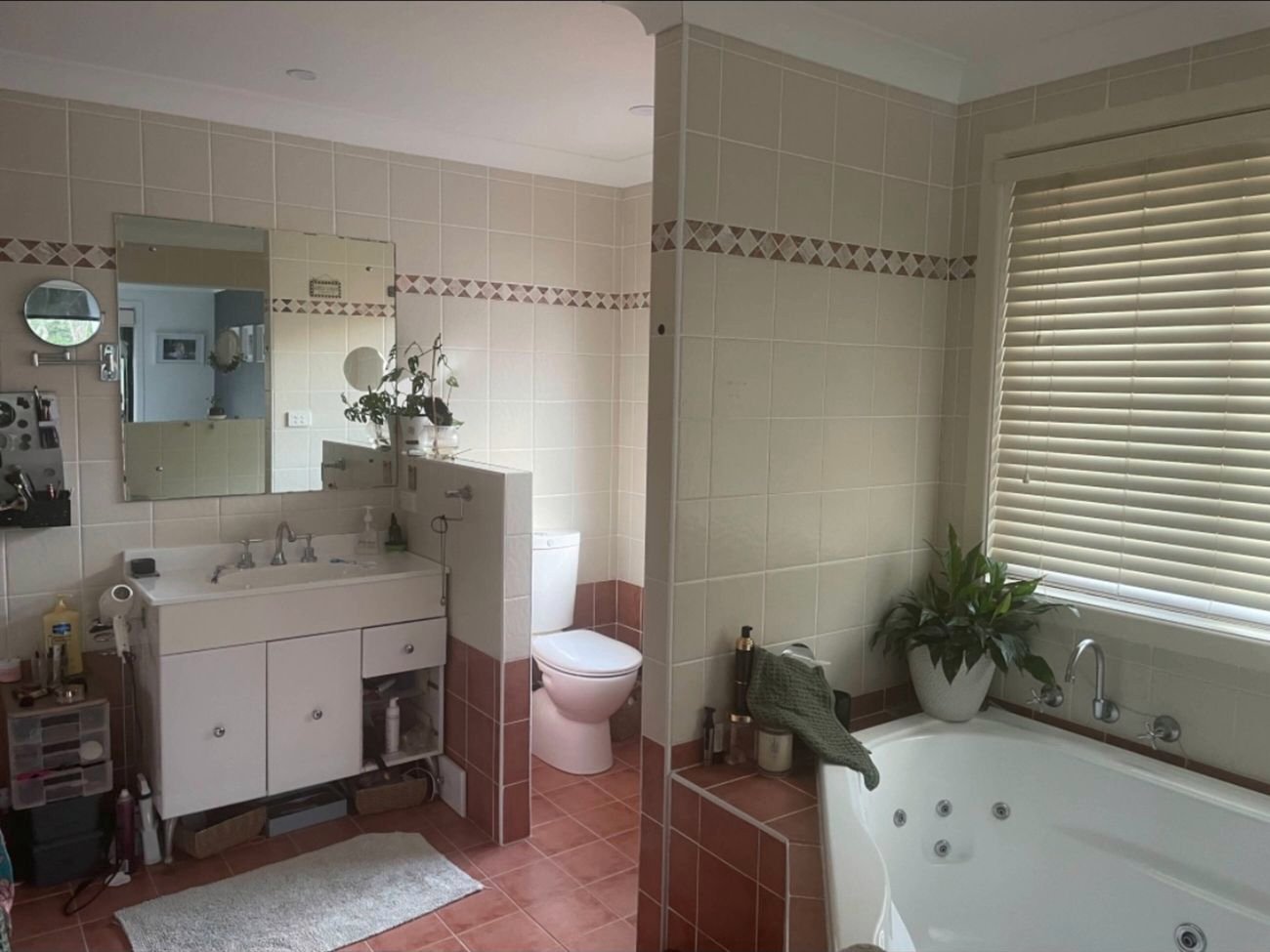 D.I.Y. - Step 1 - Turning a dated, dysfunctional bathroom into a cool, contemporary ensuite