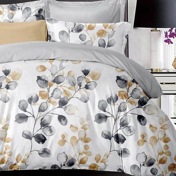 Idina Leaf Quilt Cover Set Queen size