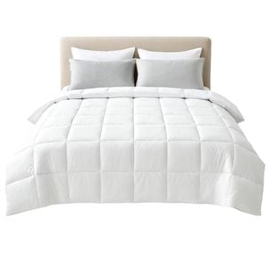 Giselle Bedding Super King Size 400GSM Microfiber Quilt All Season Duvet Quilts Comforter