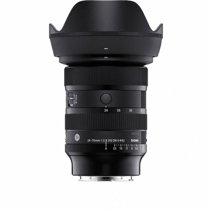 Sigma 24-70mm f/2.8 DG DN II Art Lens for L-Mount