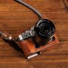Smallrig Leather Half Case Kit For Fujifilm X-t30 / X-t30 Ii / X-t30 Iii (brown) 5670
