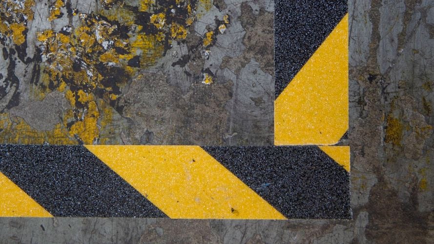 Safety tread adhesive black and yellow.