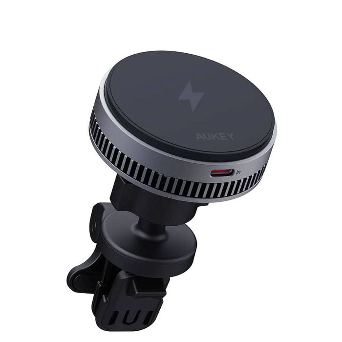 AUKEY MagFusion Dash Pro HD-MC13A Qi2 Active Cooling 15W Magnetic Car Charger Mount