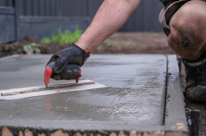 Smooth the concrete off
