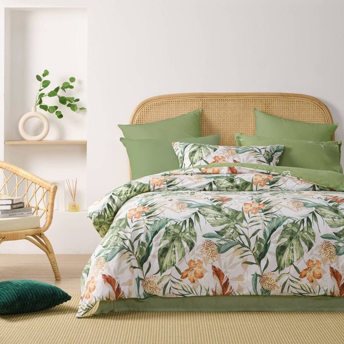 Dreamaker Isla 100% Cotton Reversible Quilt Cover Set King Bed