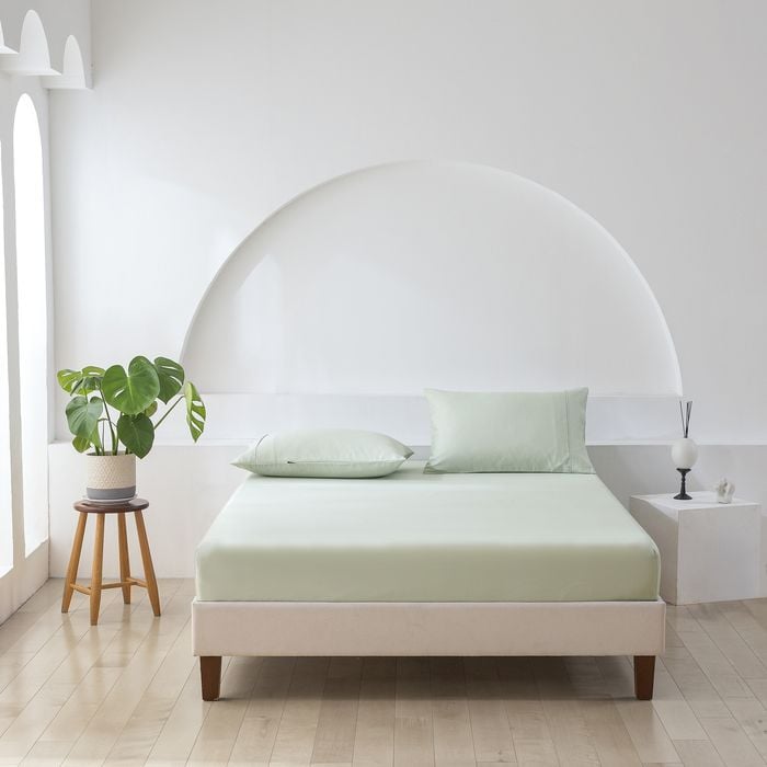 Essn 500tc Cotton Sateen Fitted Sheet Set Sage -king Bed
