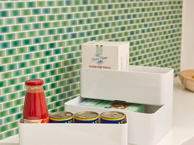 Brand page - Inabox - 11 stackable organisers in kitchen