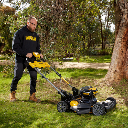 DeWALT 2x18V XR Self Propelled Lawn Mower Kit 9Ah FLEXVOLT Batteries Bunnings Australia