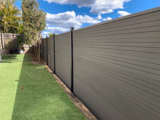 Reduce
  traffic noise and increase privacy with FITTA Acoustic Fencing. 0482318 /
  0482317