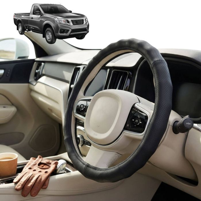 Australian Goose Steering Wheel Cover for Nissan Navara Single Cab 2015 - Current (NP300/D23) Circle Black