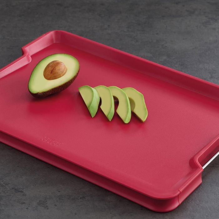 Joseph Joseph Cut & Carve Plus Chopping Board 47x33cm Red