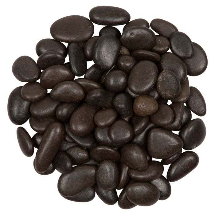 Tuscan Path 15 - 20mm 5kg Black Natural Pebbles