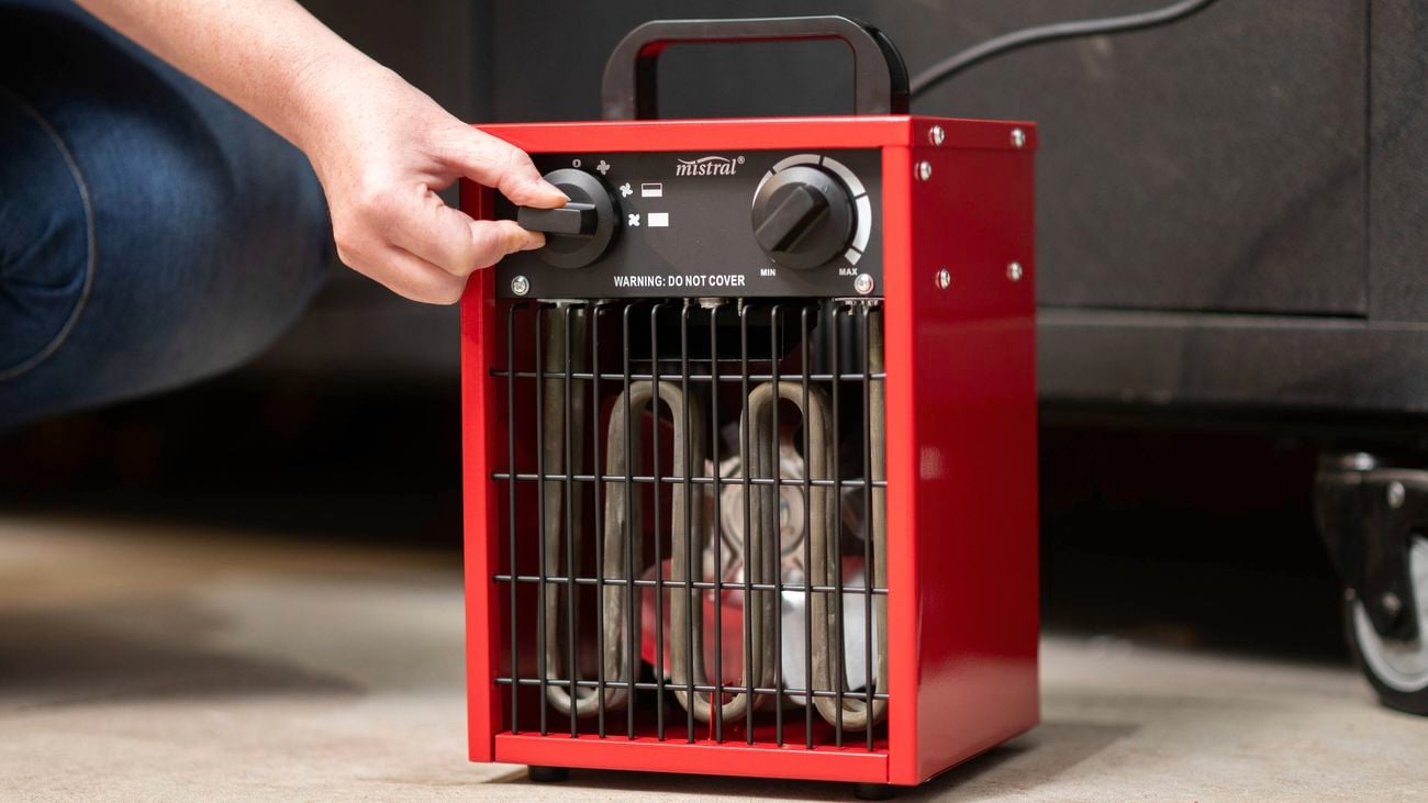 Fan settings on a Mistral workshop heater.