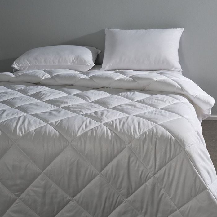 Canningvale Single Bed Hypoallergenic Down Alternative Quilt White