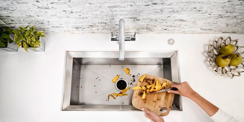Four burner BBQ - Backyard - Wide