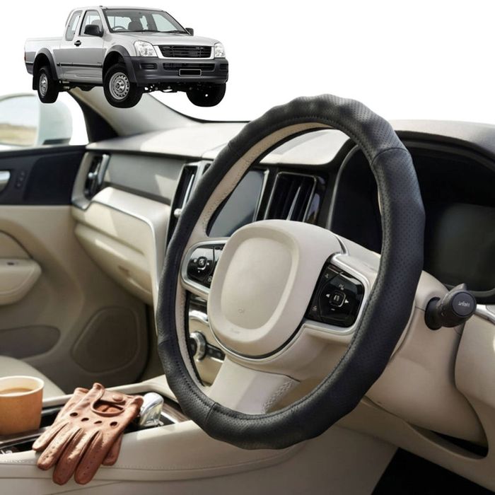Australian Goose Steering Wheel Cover for Holden Rodeo 2003 - 2008 (2-Door Regular Cab and Extended Cab) Circle Black