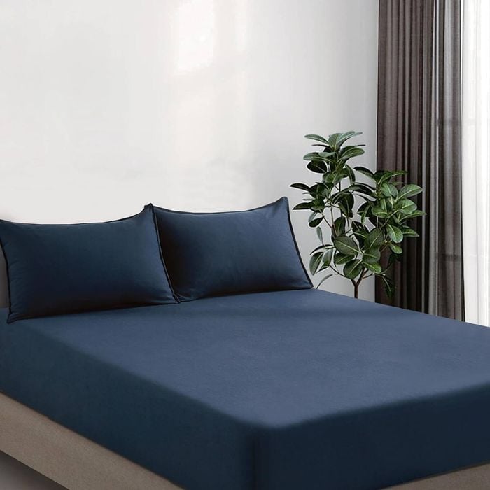 CleverPolly Vintage Washed Microfibre Fitted Sheet Set with Matching Pillowcases (Navy Blue, Double)