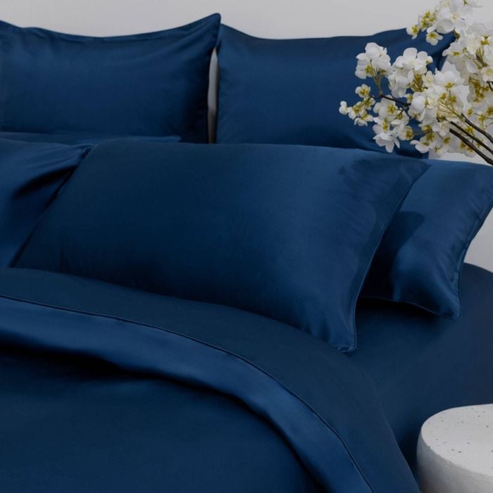 Bedding Co. Pillow Case 100% Mulberry Silk 22 Momme Navy Blue King