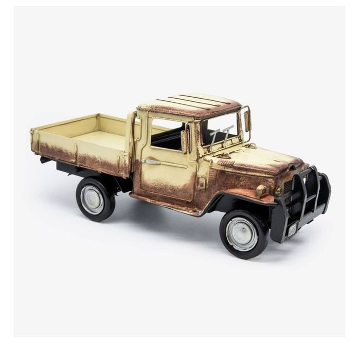 Boyle Metal Ornament Home Decor Collectible Toyota Land Cruiser Ute 29x13x12.5cm