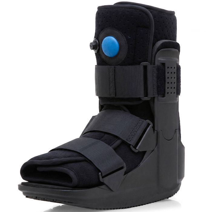 EQUIPMED CAM Walker Moon Boot – Medium, Foot Injury Support, Ankle Recovery, Adjustable, Lightweight Walking Boot