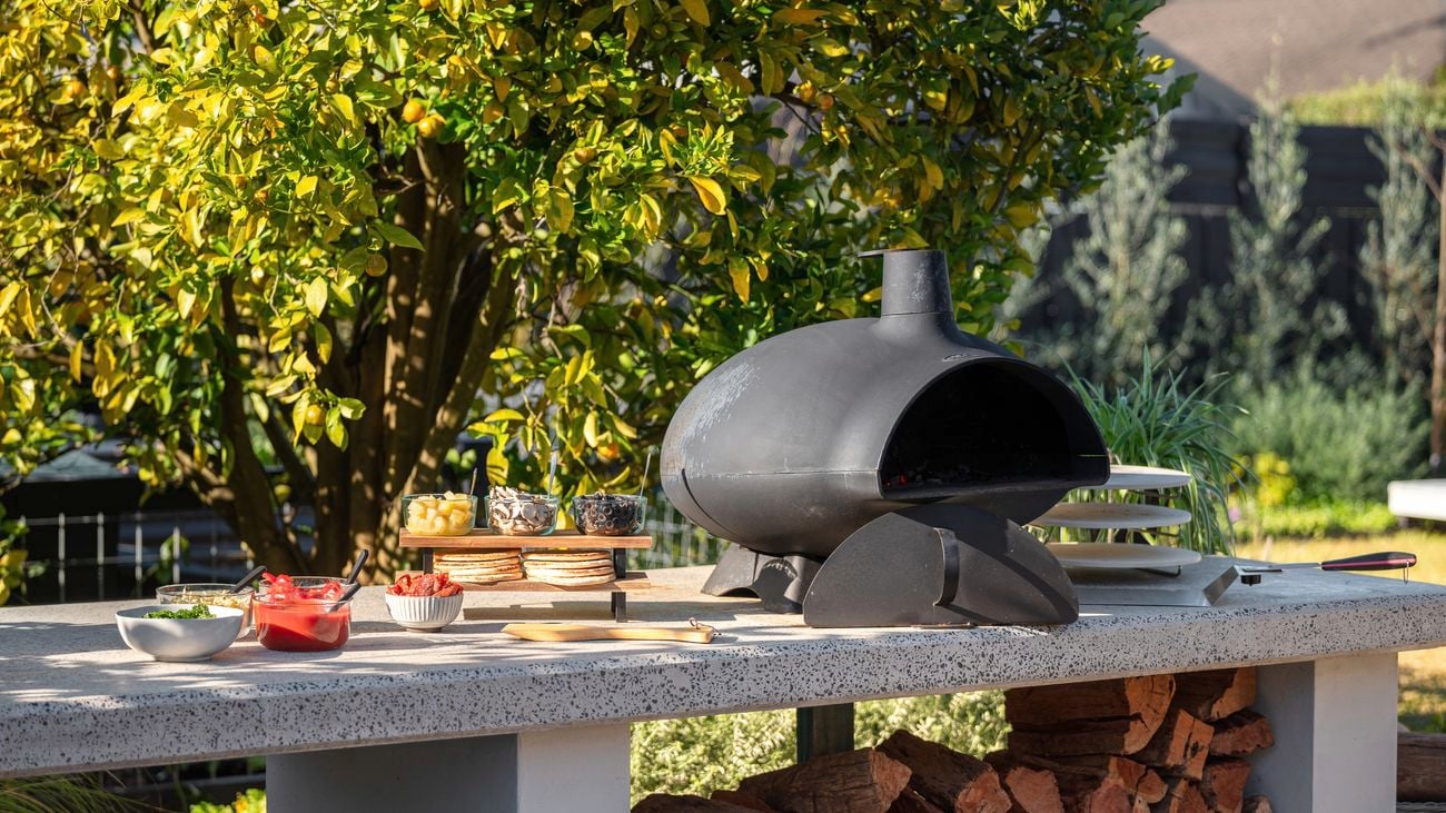 Crafting the perfect entertainment space: from BBQ kitchens to cosy lounges, make every gathering unforgettable