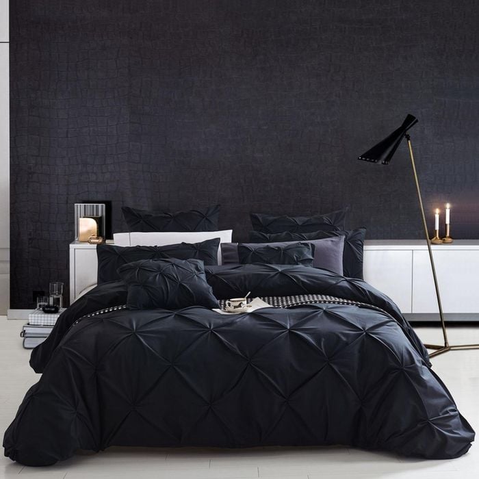 CottonMore 100% Cotton Black Diamond Pinch Pleated Pintuck Doona Quilt Cover Set - Queen