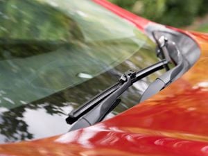 windshield wiper blades 