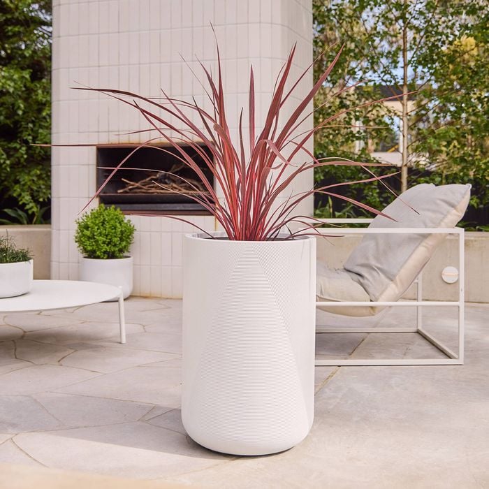 Tuscan Path 42cm White Gavin Cylinder