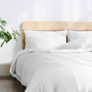 Royal Comfort Luxury Bamboo 250GSM Quilt And 2 Pack of Duck Feather Down Pillows Queen White