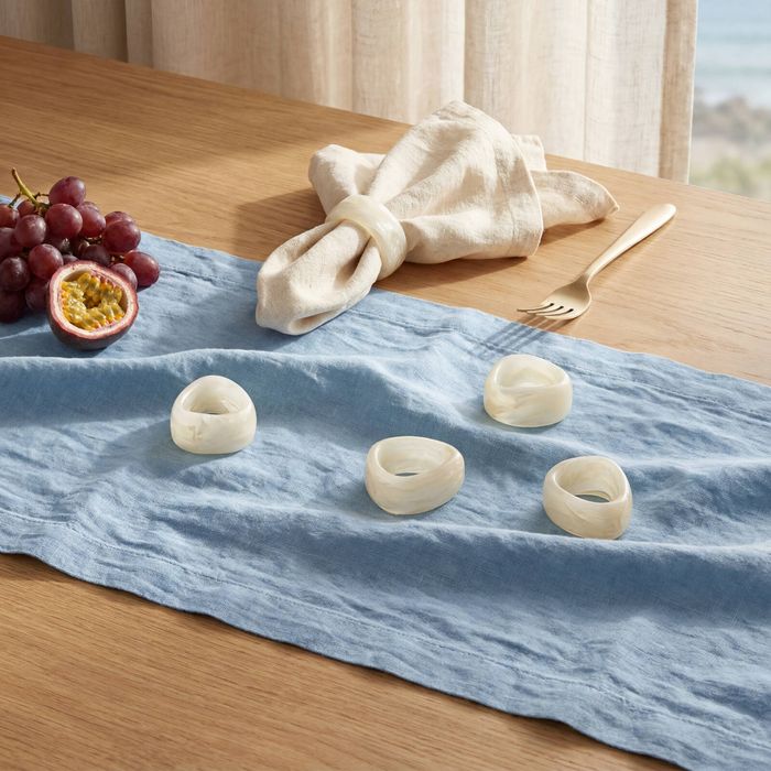 Cadence & Co. Chianti Resin Napkin Rings Set of 6 Vanilla
