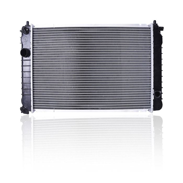 Engine Cooling Radiator For Chevrolet Blazer S10 4.3 V6 4x4 1996-2004