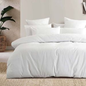 Bambury Ogee Jacquard Polycotton Quilt Cover Set White Home Bedding King
