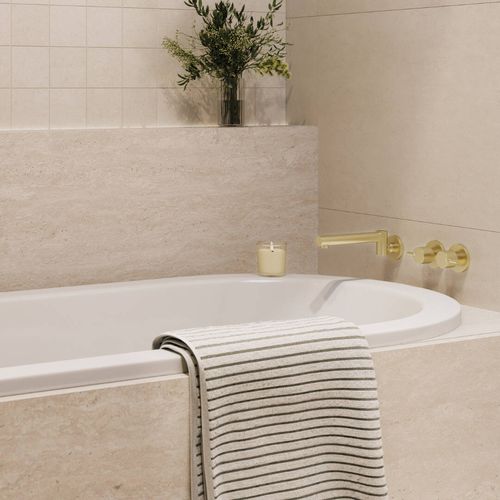 Modern bathroom interior featuring contemporary fixtures and finishes.