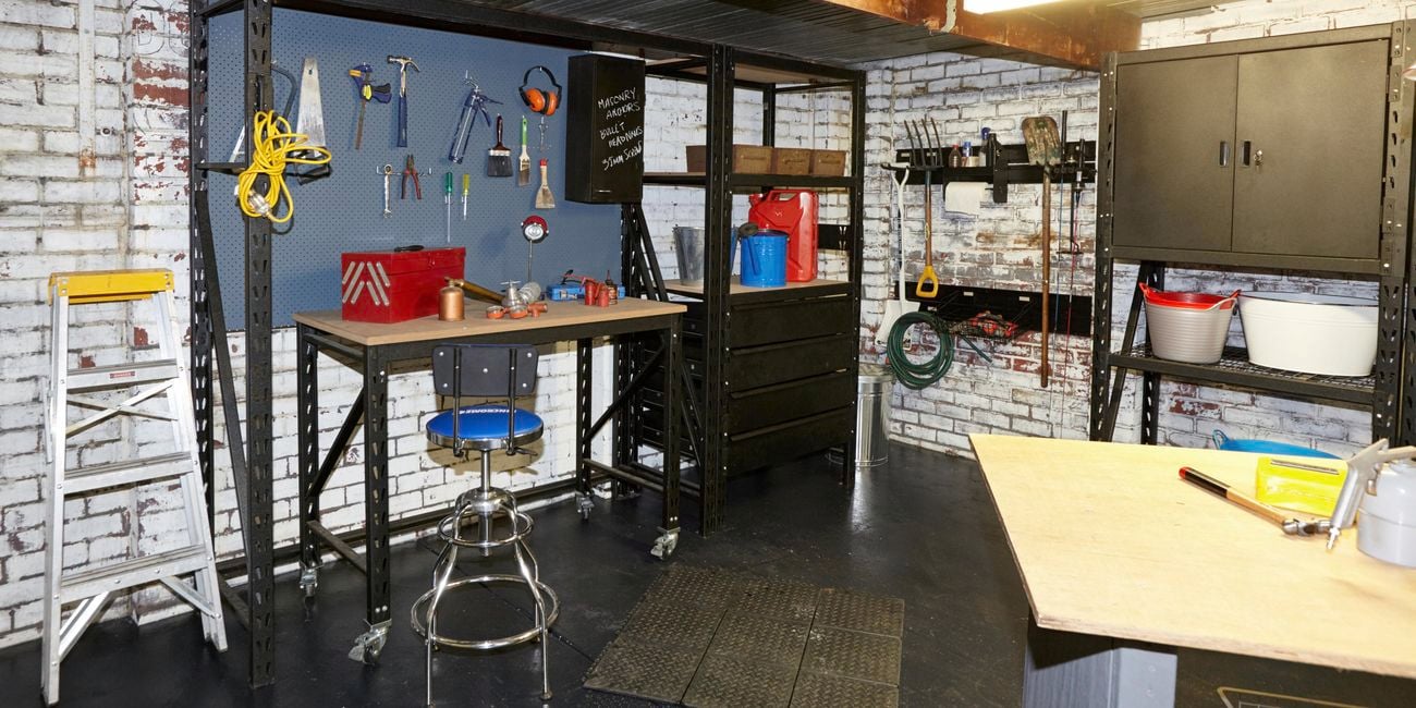DIY - Header - How to turn and convert your garage into a workshop 