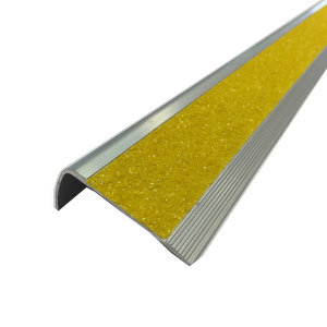Roberts 2.0m Yellow Trim Stairnose Carborundum