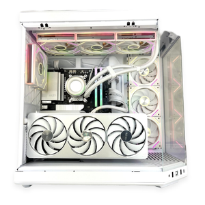 Gaming PC IceForge AMD HYTE Y70 WHITE