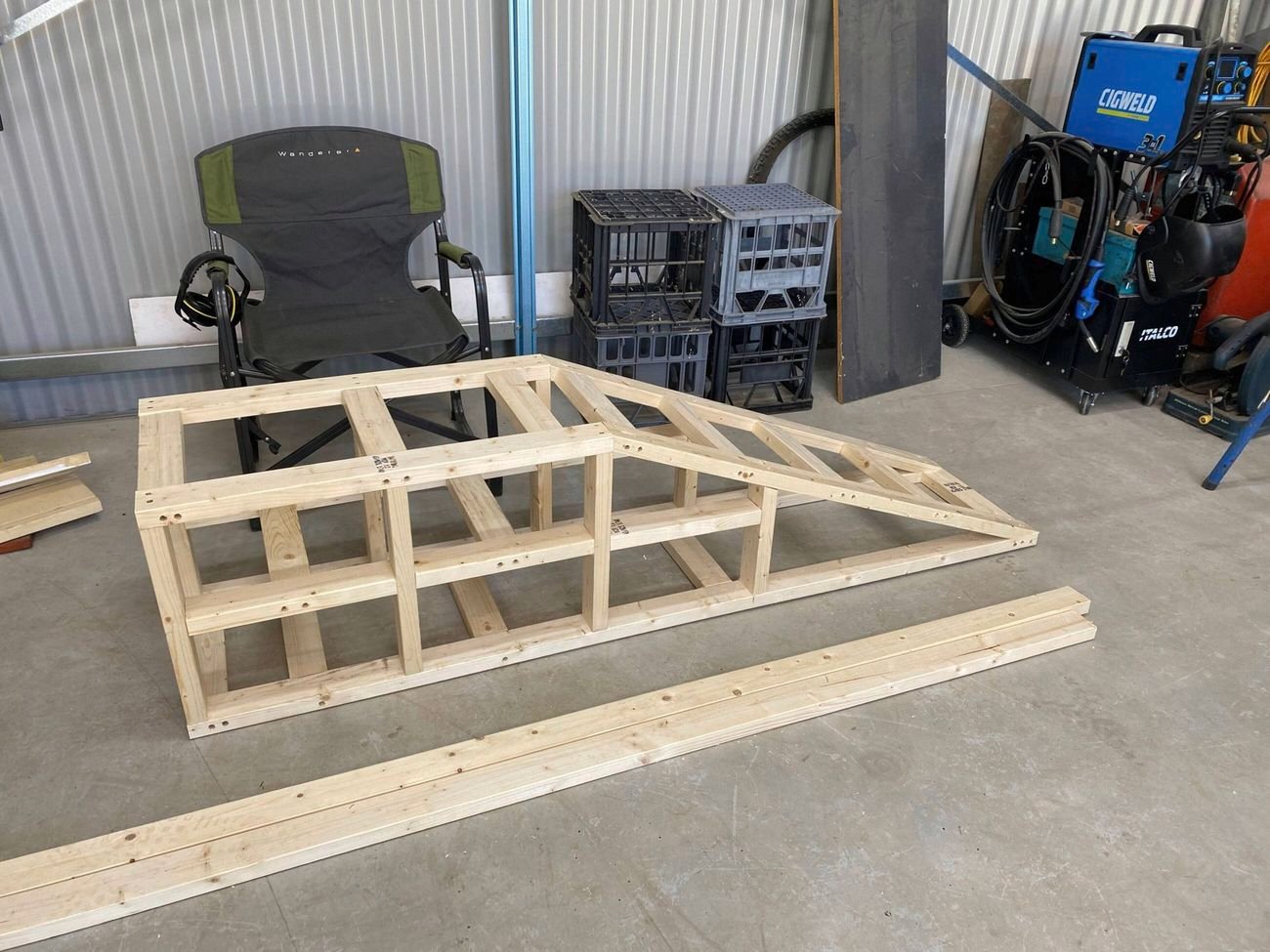 D.I.Y. - Step 2 - Is this the most stylish dog ramp ever
