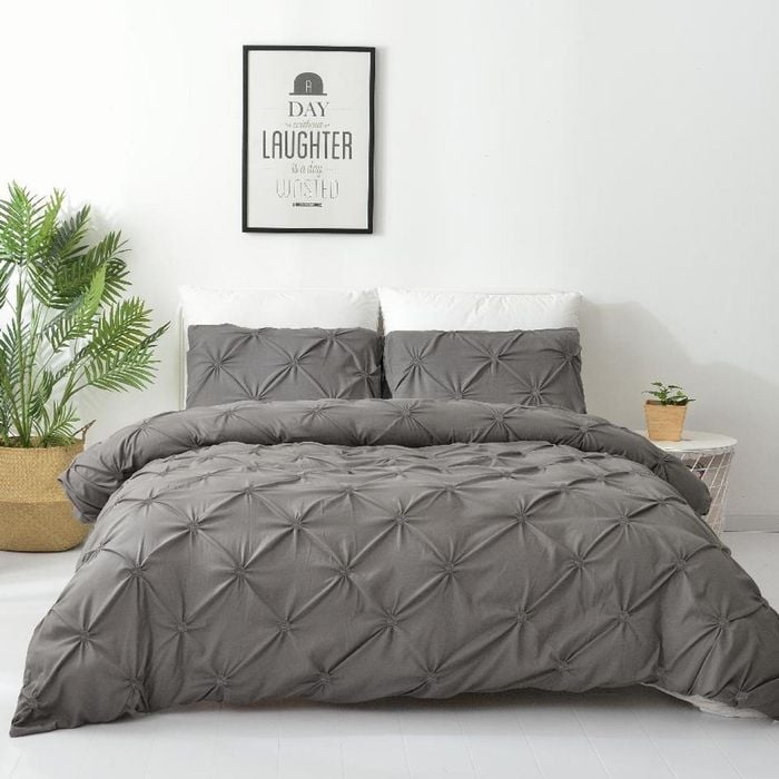 Dreamfields Super King Stone Diamond Embroidery Pintuck Quilt/Doona/Duvet Cover Set