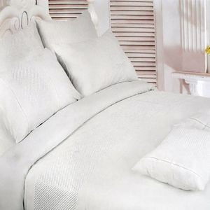 Easy Care Embroidered Polyester Cotton Quilt Cover Set White Queen