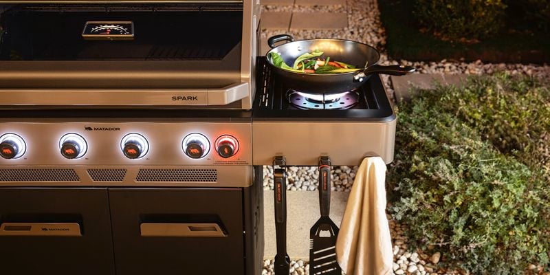 BBQ and accessories.